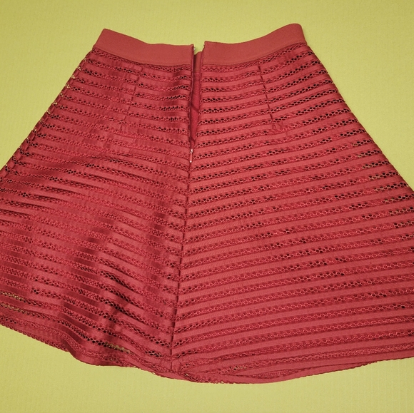 H&M Sz Sm Skirt 2 layers red - Picture 9 of 9